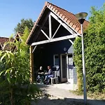 בית נופש Naturotel *